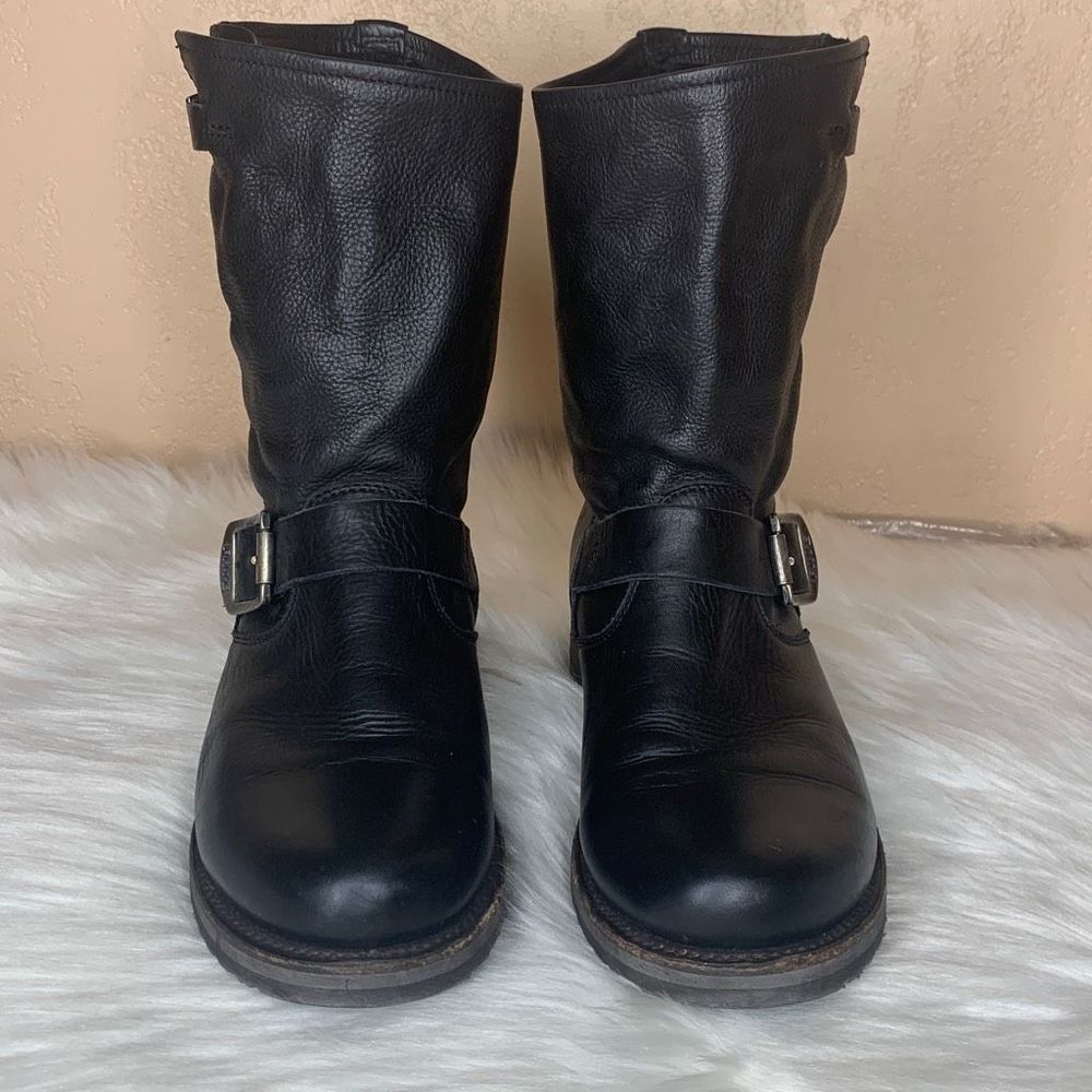 Frye Womens Veronica Short Bootie
Boots Black Leather Slouchy Moto
Ankle Boots S - Picture 16 of 16